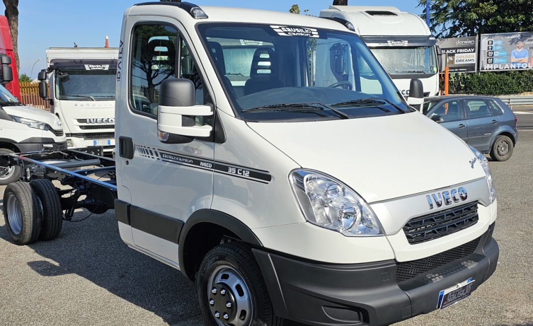 IVECO DAILY ..